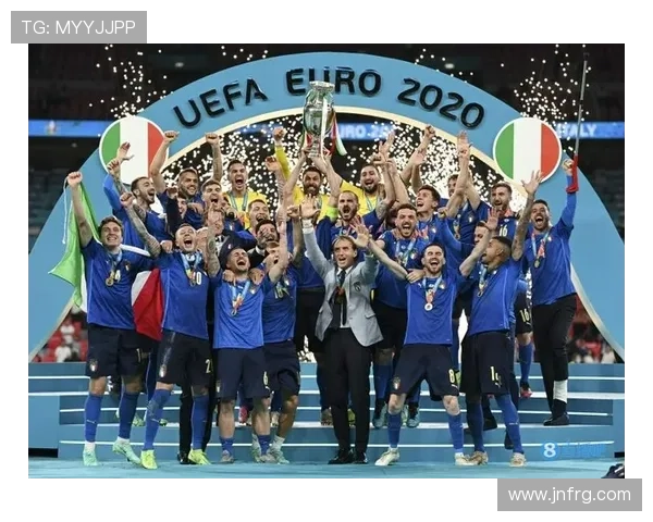 格拉维纳呼吁加大对意大利足球的财政支持 格拉维纳呼吁加大对意大利足球的财政支持